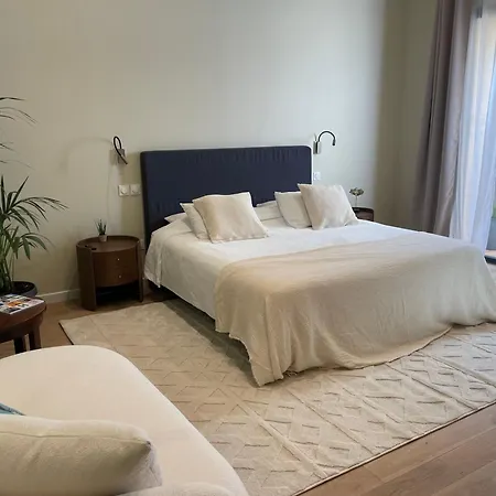 Le Spacieux - Un Voyage En Provence- De Lancement *